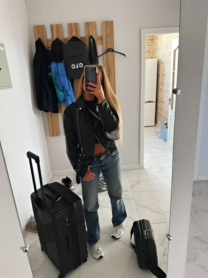 Агнесса привлекальеная девушка из Ивантеевки цена от 1500 руб