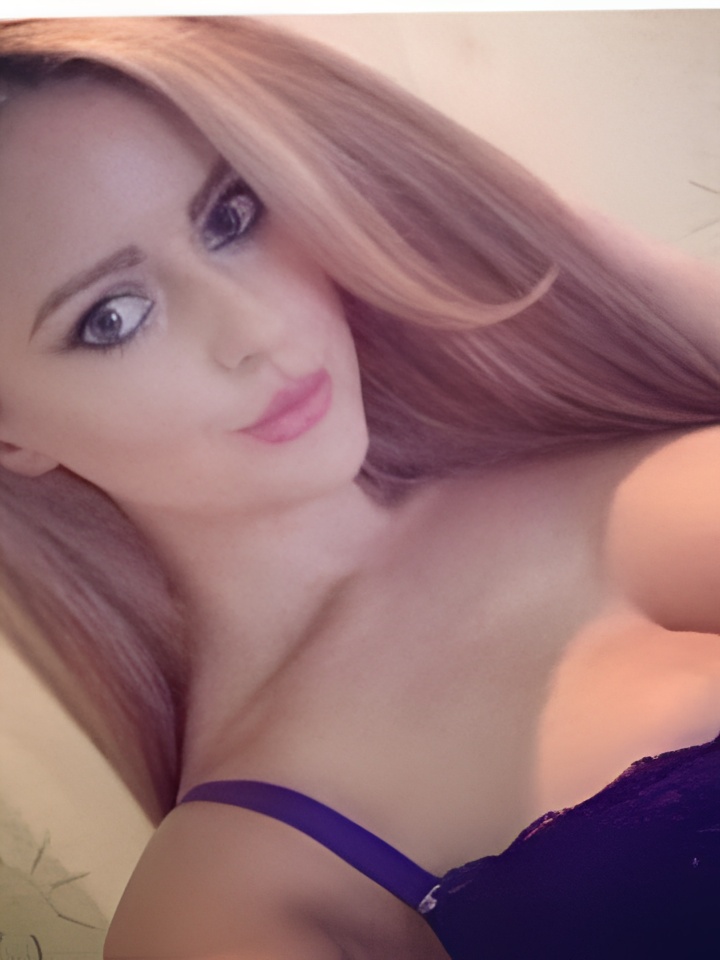 Юля привлекальеная девушка из Ивантеевки цена от 2000 руб