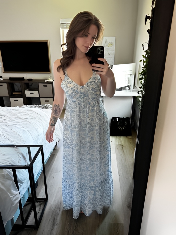 Юна привлекальеная девушка из Ивантеевки цена от 2000 руб