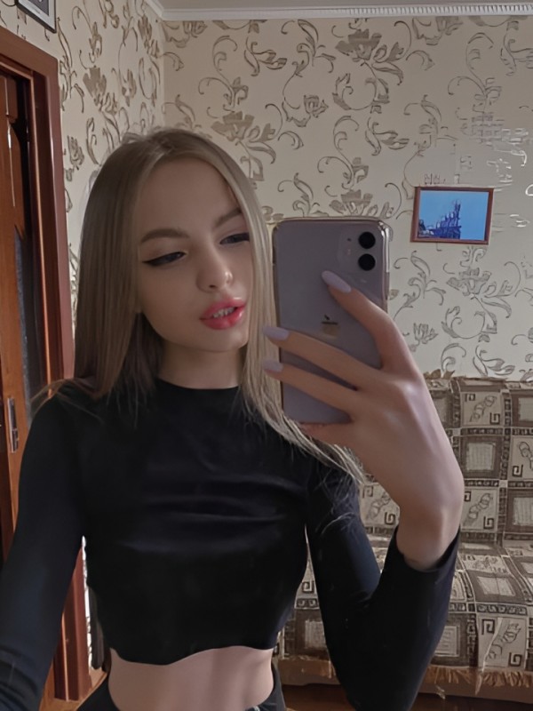 Ева привлекательная девушка из Ивантеевки цена от 5000 руб