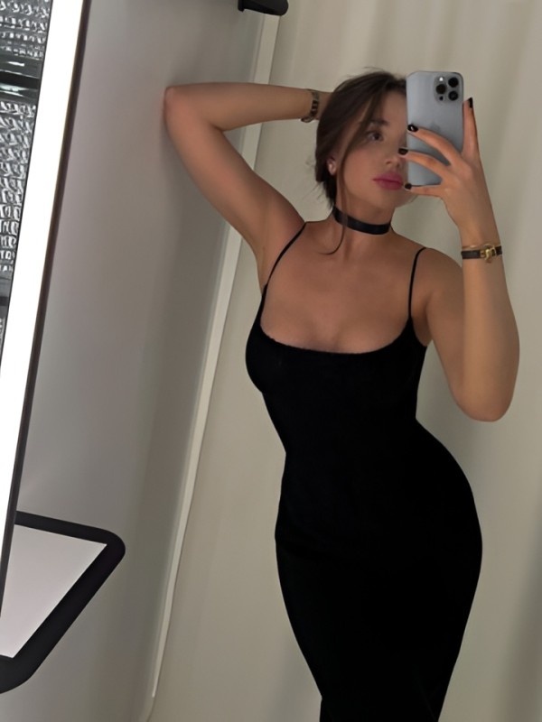 Оксана привлекательная девушка из Ивантеевки цена от 5000 руб