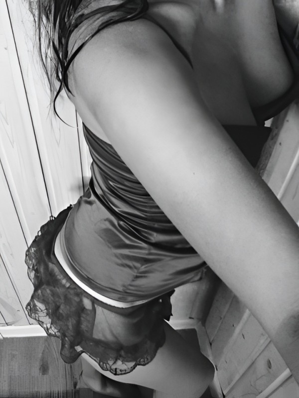 Серафима привлекательная девушка из Ивантеевки цена от 5000 руб