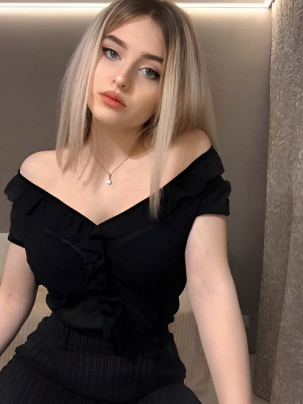 Владислава привлекательная девушка из Ивантеевки цена от 2000 руб