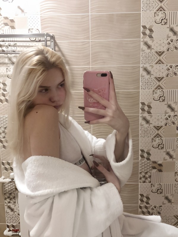 Юля привлекательная девушка из Ивантеевки цена от 4000 руб