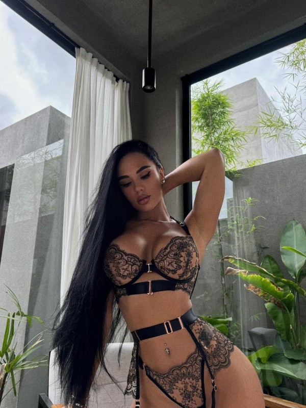 Снежана привлекательная девушка из Ивантеевки цена от 6000 руб